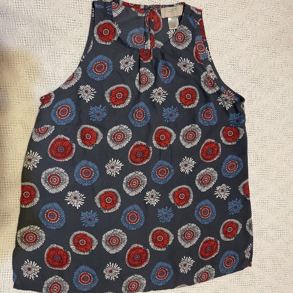 LOFT Outlet Tank Top Women’s Size XXSP Blue Red Floral Print Pre owned